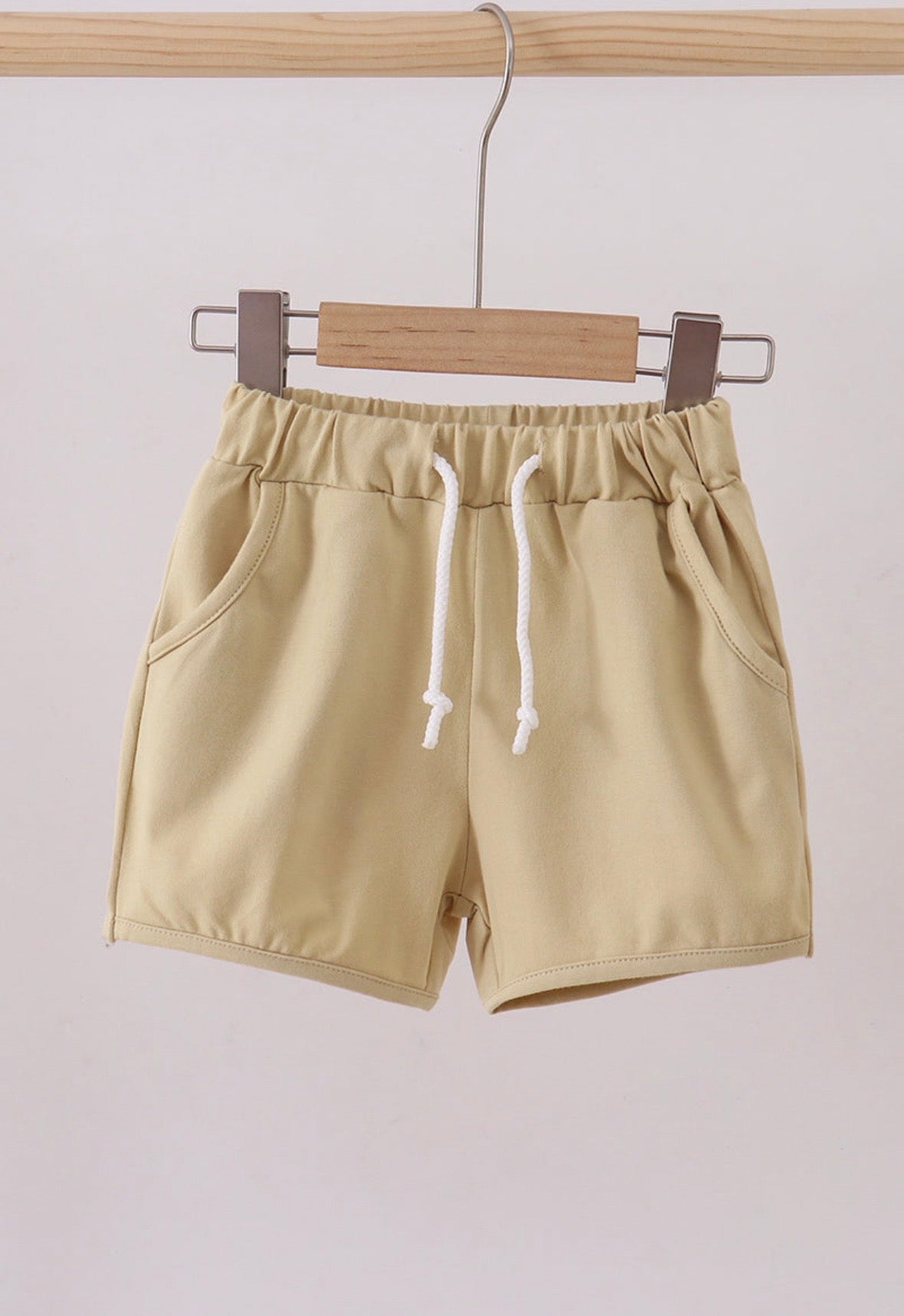 AE Tan shorts